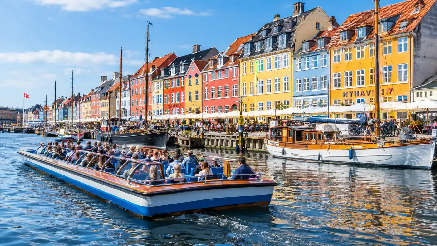 Nyhavn Boat Tours: Routes, Departures, and Guide